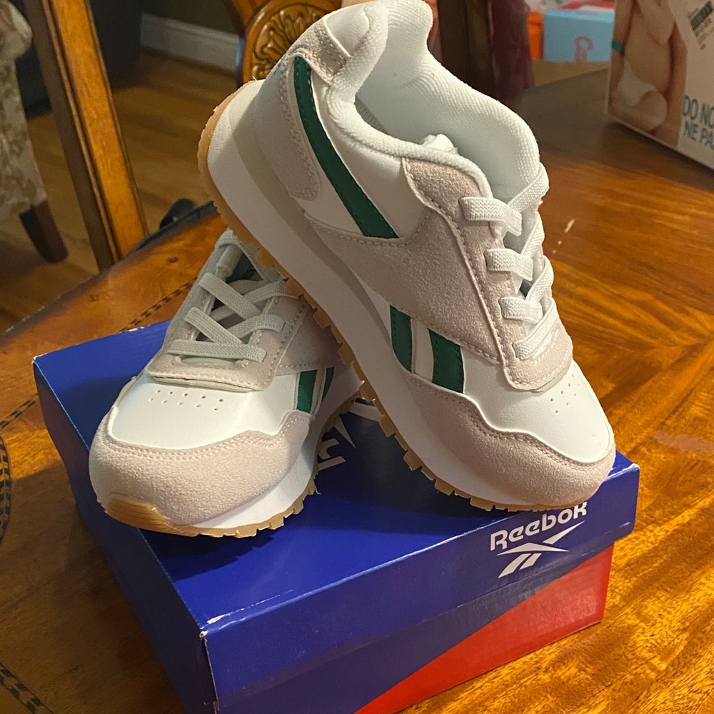 **NEW** Reebok Kids White Sneakers with Green Accents